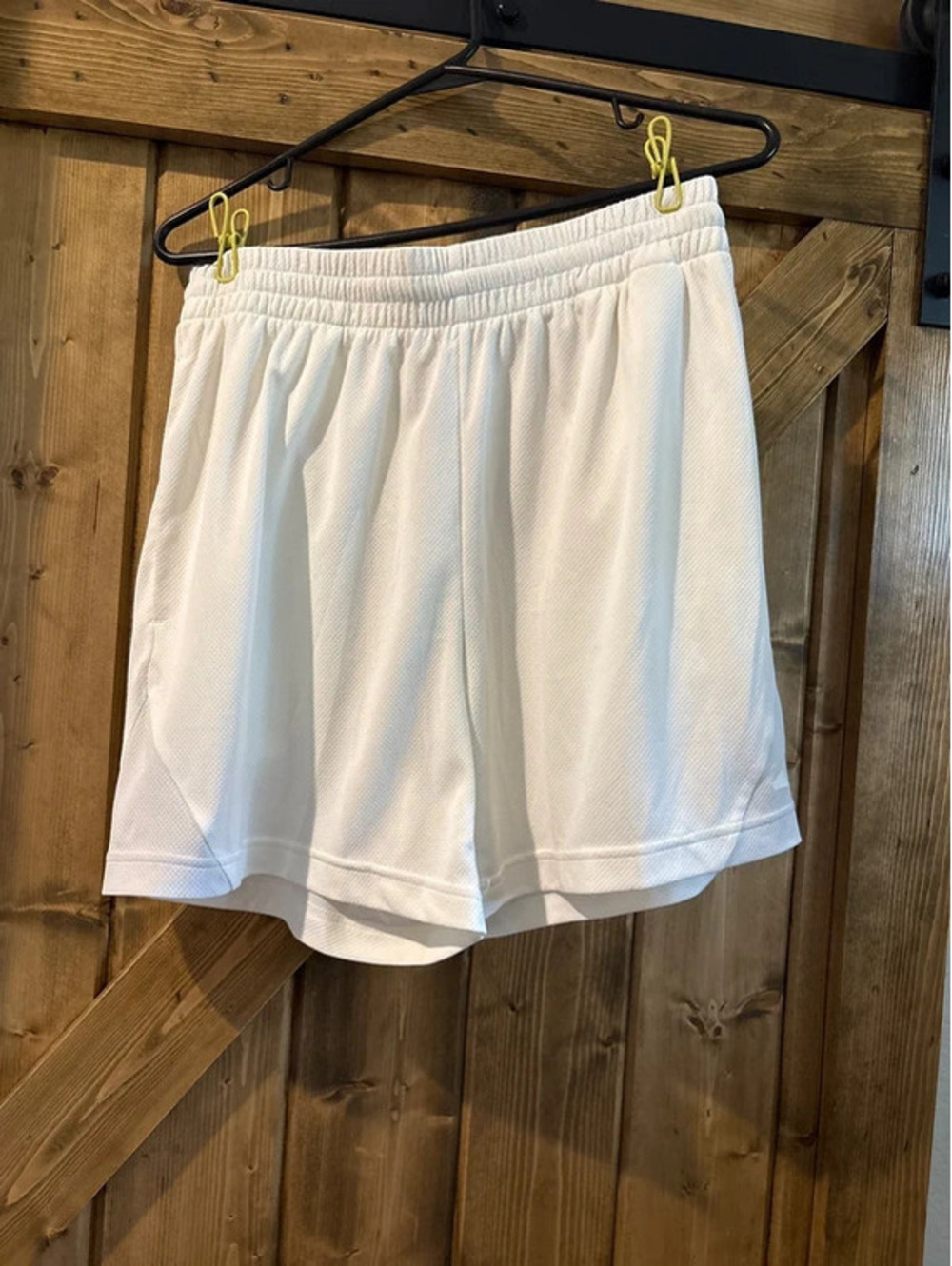 M 5” Adidas NWT White Basketball Shorts